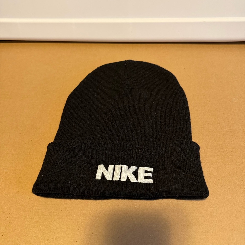 Nike Classic Black Beanie